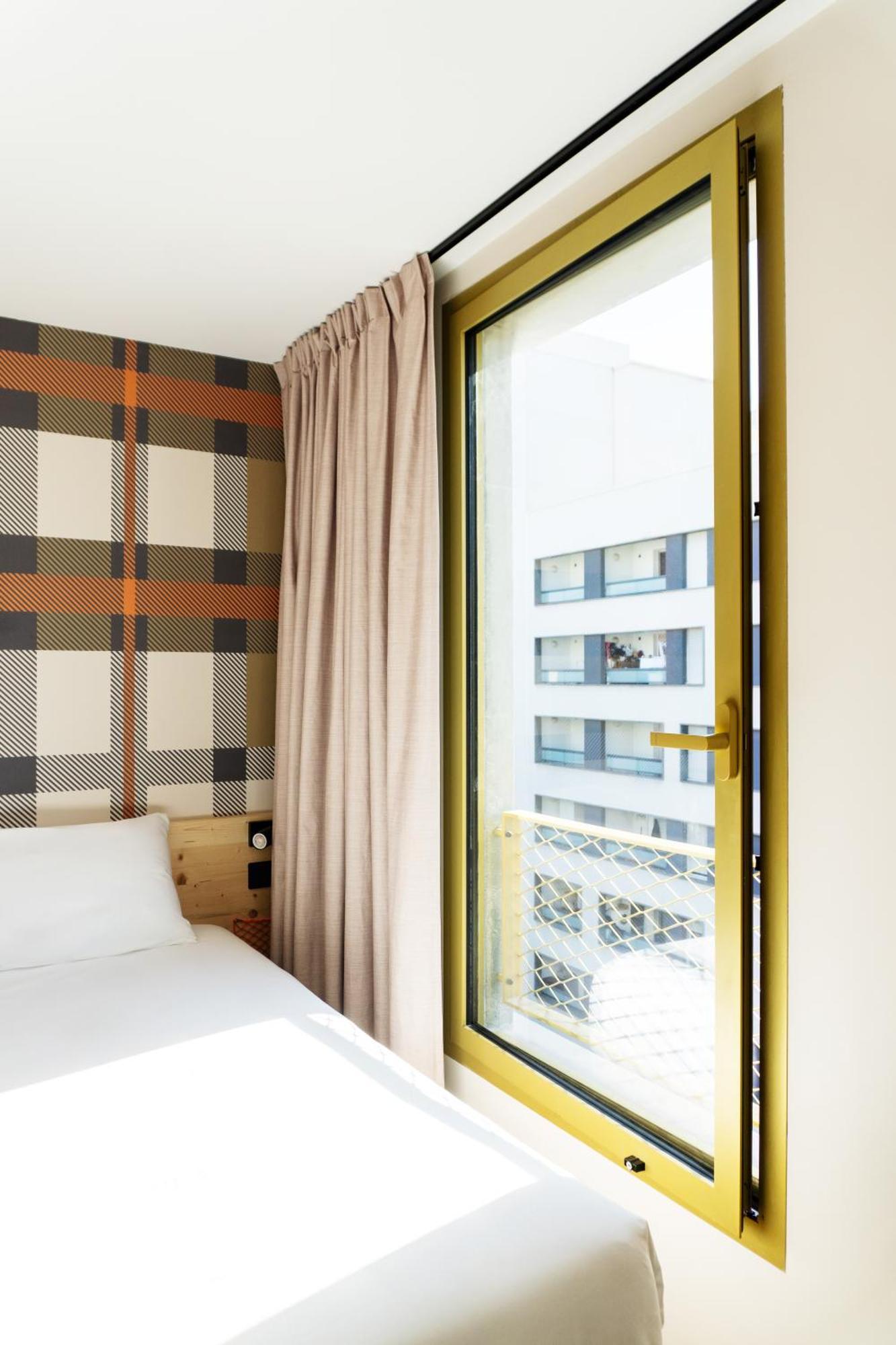 Easyhotel Marseille Euromed Marselha Exterior foto