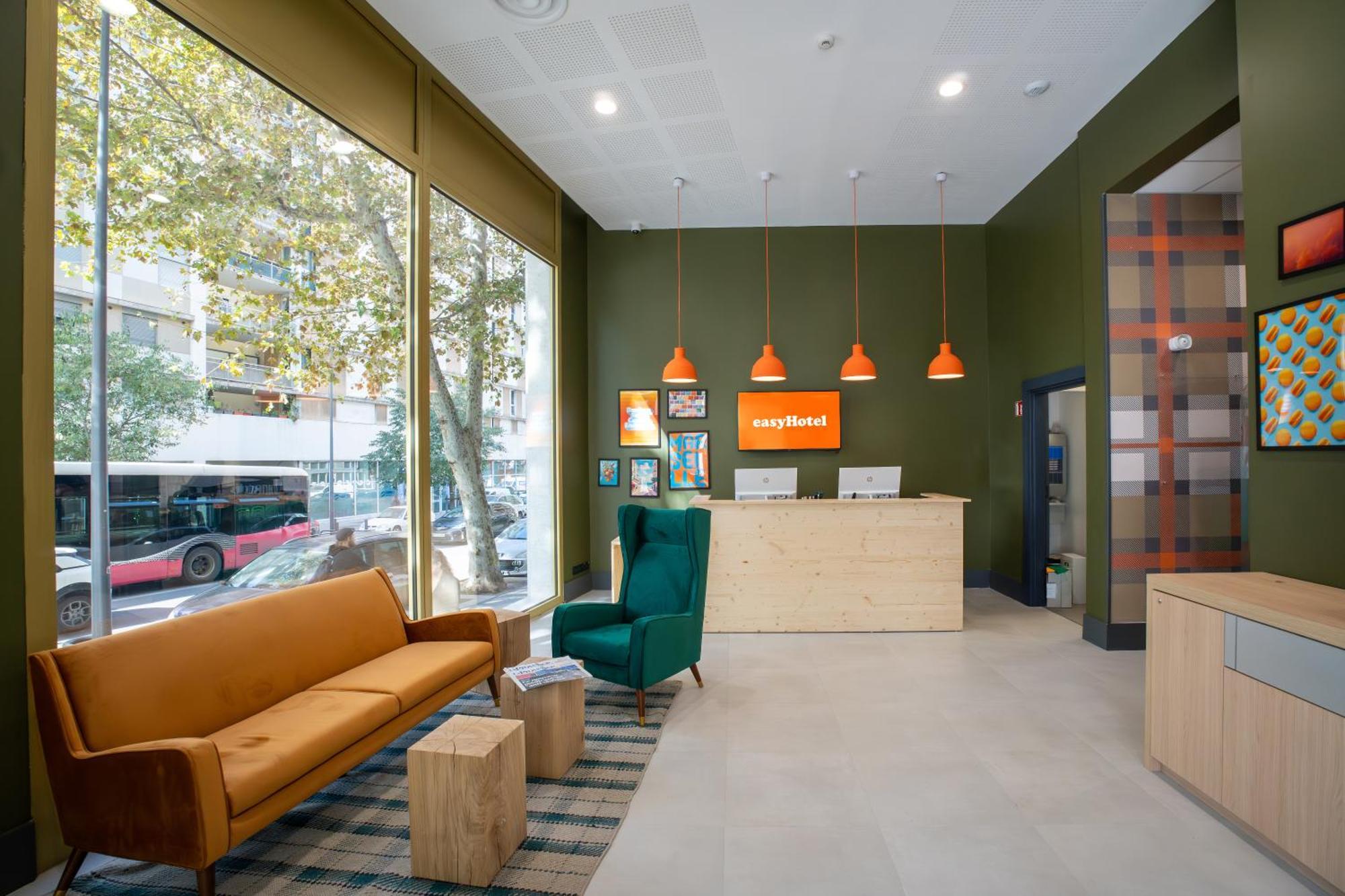 Easyhotel Marseille Euromed Marselha Exterior foto