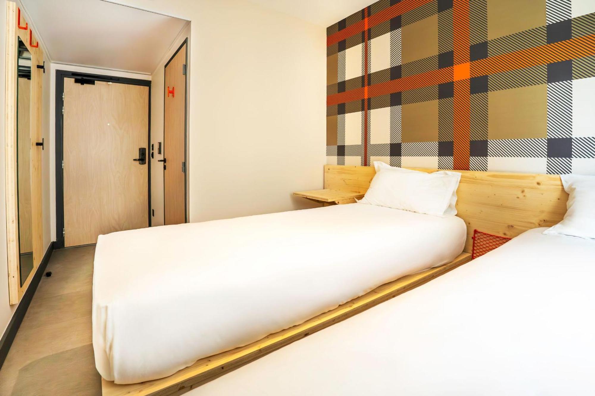 Easyhotel Marseille Euromed Marselha Exterior foto